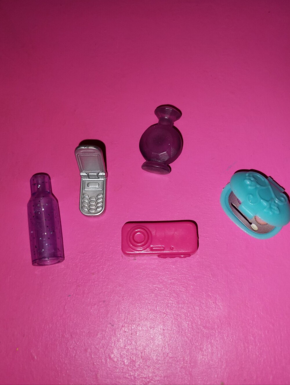 Barbie doll size camera compact phone accessories lot 1